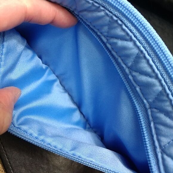 Vera Bradley quilted blue wristlet - Picture 7 of 8